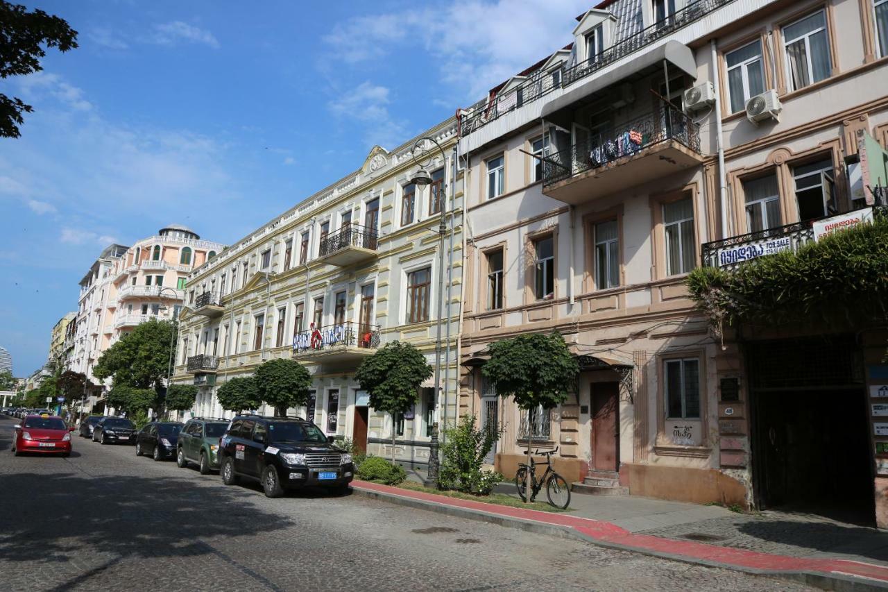 Duruu'S Apartment 1 Bedroom Μπατούμι Εξωτερικό φωτογραφία