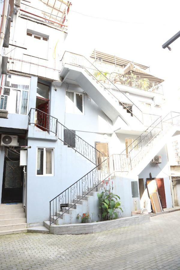 Duruu'S Apartment 1 Bedroom Μπατούμι Εξωτερικό φωτογραφία